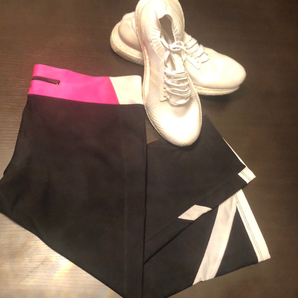 💪NWT Xersion Workout Capris👟